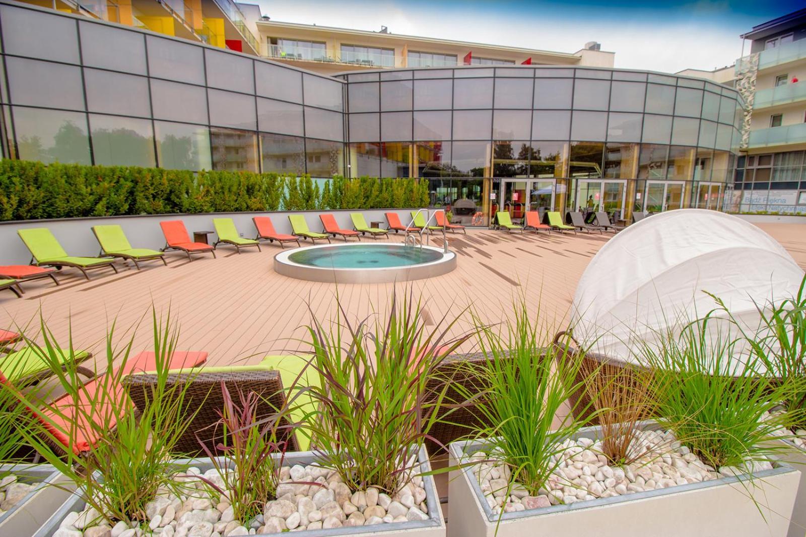 Hotel Aquarius Spa Kołobrzeg Exterior foto The rooftop pool